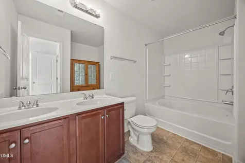 103 Taylor Court Burlington NC 27217