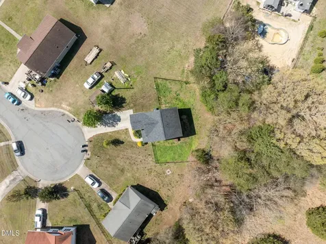 103 Taylor Court Burlington NC 27217