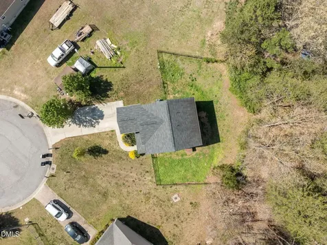 103 Taylor Court Burlington NC 27217