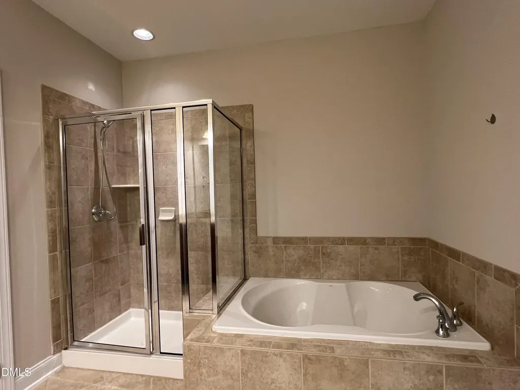9221 Calabria Drive Raleigh NC 27617