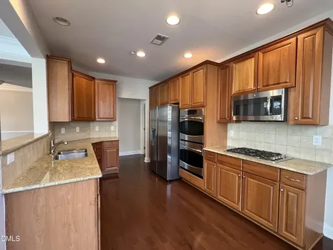 9221 Calabria Drive Raleigh NC 27617