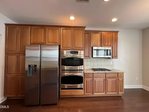 9221 Calabria Drive Raleigh NC 27617