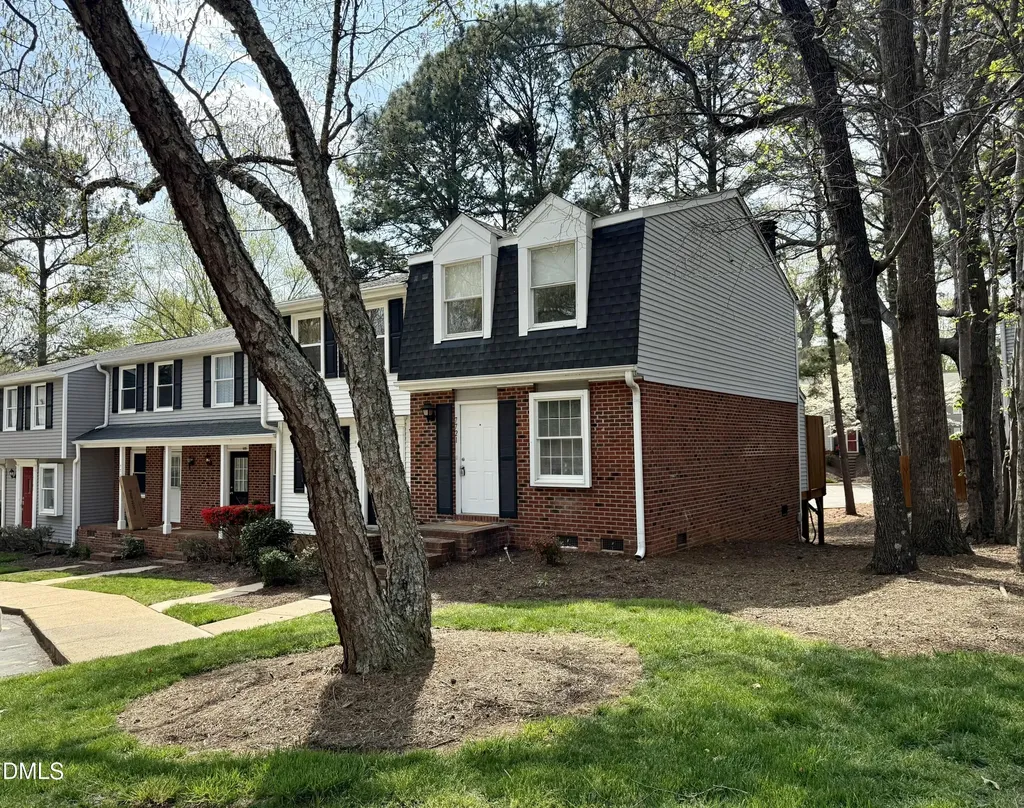 7721 Kingsberry Court Raleigh NC 27615
