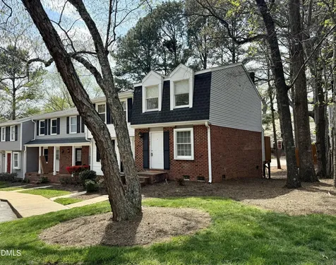 7721 Kingsberry Court Raleigh NC 27615