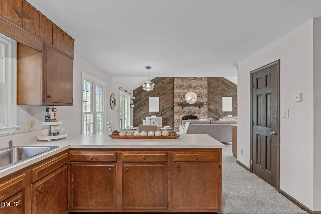 3304 Wade Avenue Raleigh NC 27607