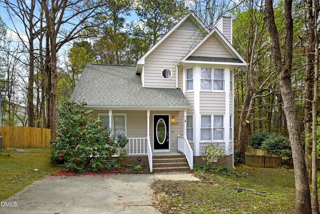 4949 Liverpool Lane Raleigh NC 27604