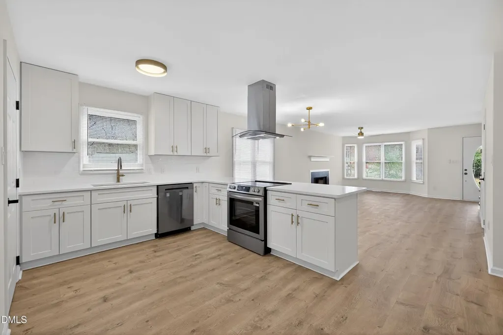 4949 Liverpool Lane Raleigh NC 27604