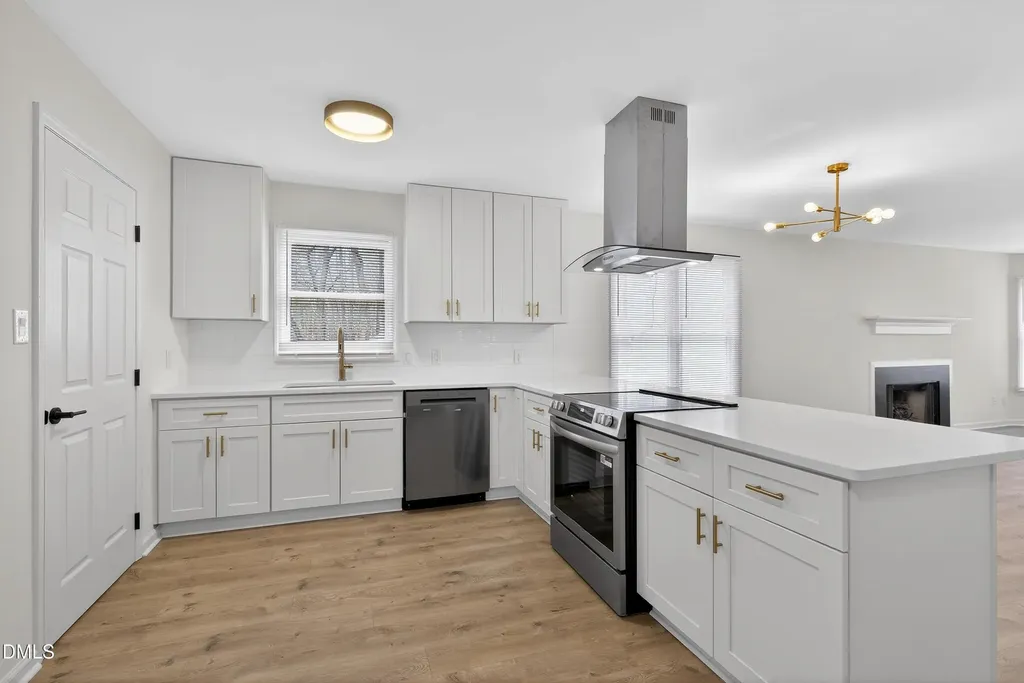 4949 Liverpool Lane Raleigh NC 27604