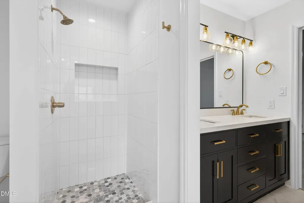 4949 Liverpool Lane Raleigh NC 27604