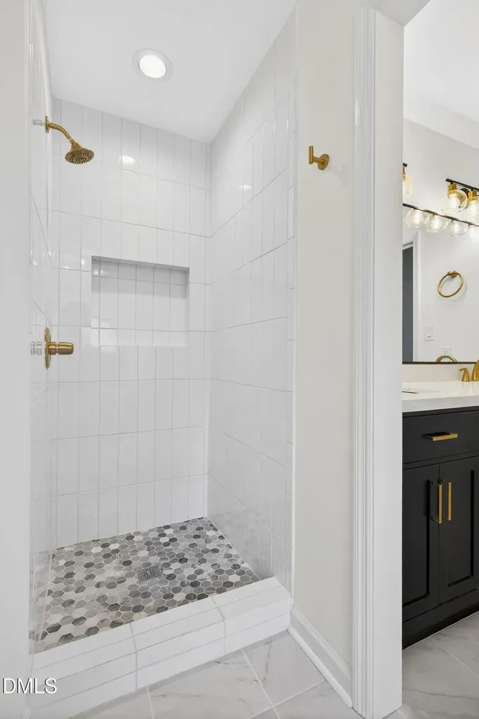 4949 Liverpool Lane Raleigh NC 27604