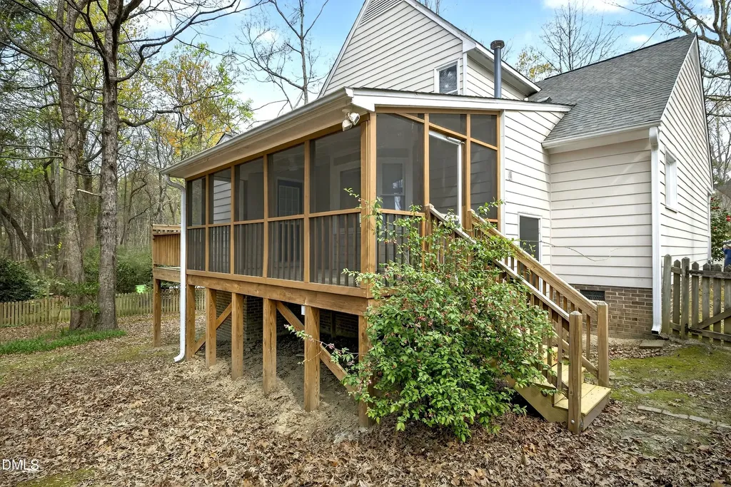 4949 Liverpool Lane Raleigh NC 27604