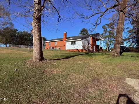 3032 Federal Road Benson NC 27504
