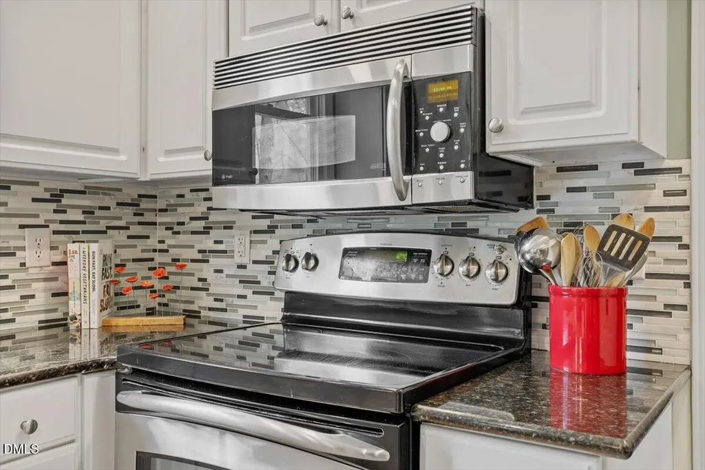203 Cobblestone Drive Chapel Hill NC 27516