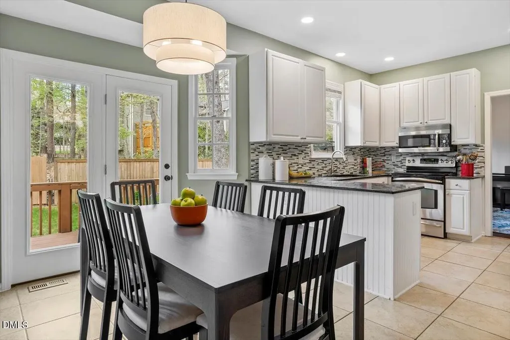 203 Cobblestone Drive Chapel Hill NC 27516