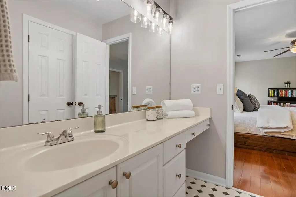 203 Cobblestone Drive Chapel Hill NC 27516