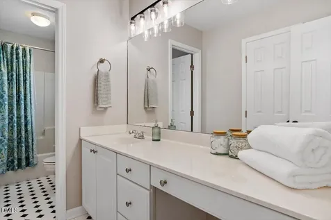 203 Cobblestone Drive Chapel Hill NC 27516