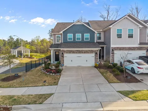 2220 Sugar Cone Way Fuquay Varina NC 27526