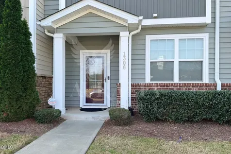 1306 Farm Pond Trail Durham NC 27703
