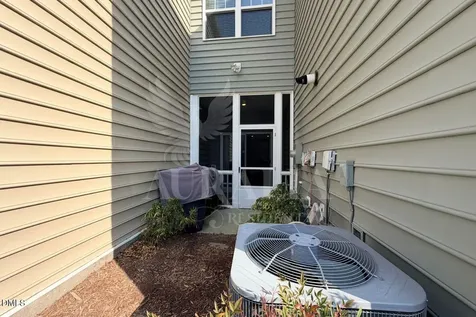 1306 Farm Pond Trail Durham NC 27703