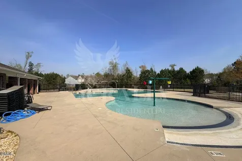 1306 Farm Pond Trail Durham NC 27703