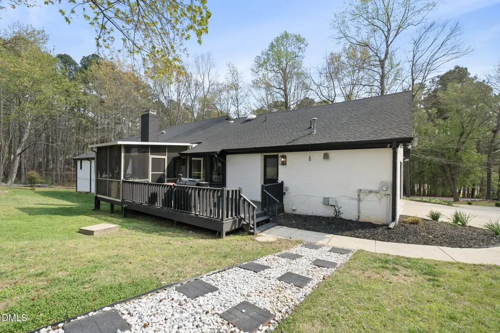 712 Malbay Lane Raleigh NC 27615