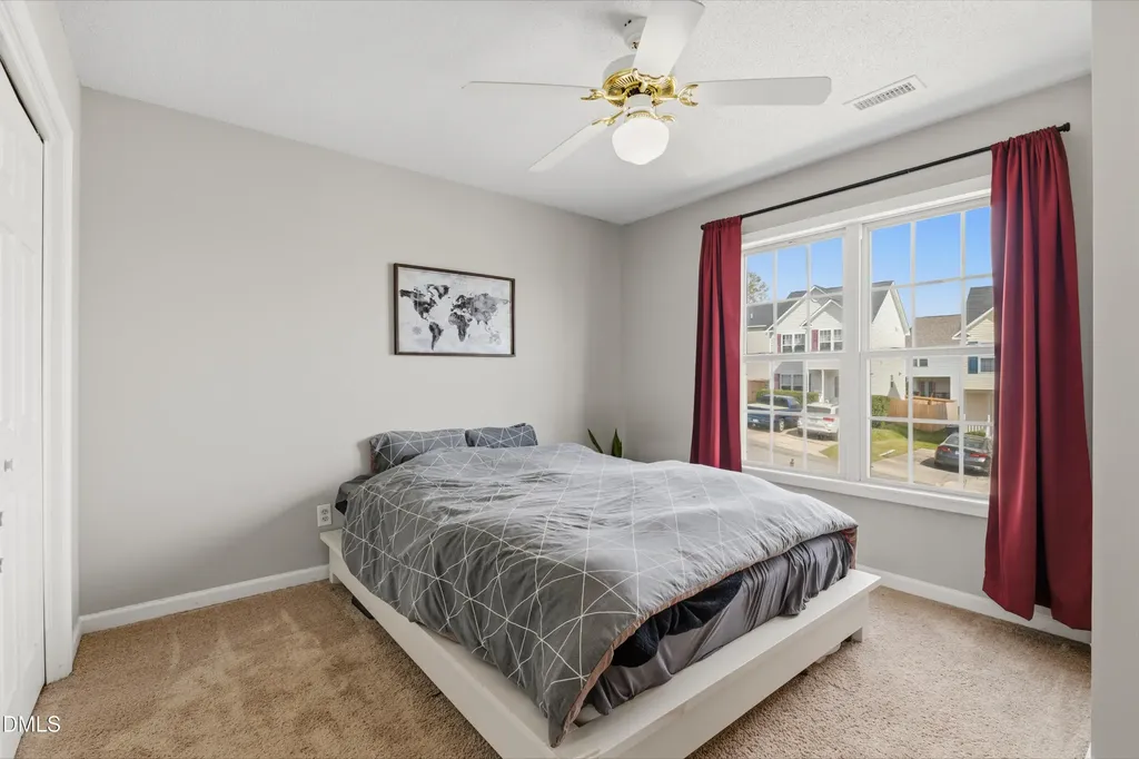 4729 Windbreak Lane Raleigh NC 27616