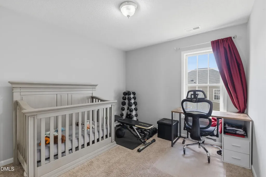 4729 Windbreak Lane Raleigh NC 27616