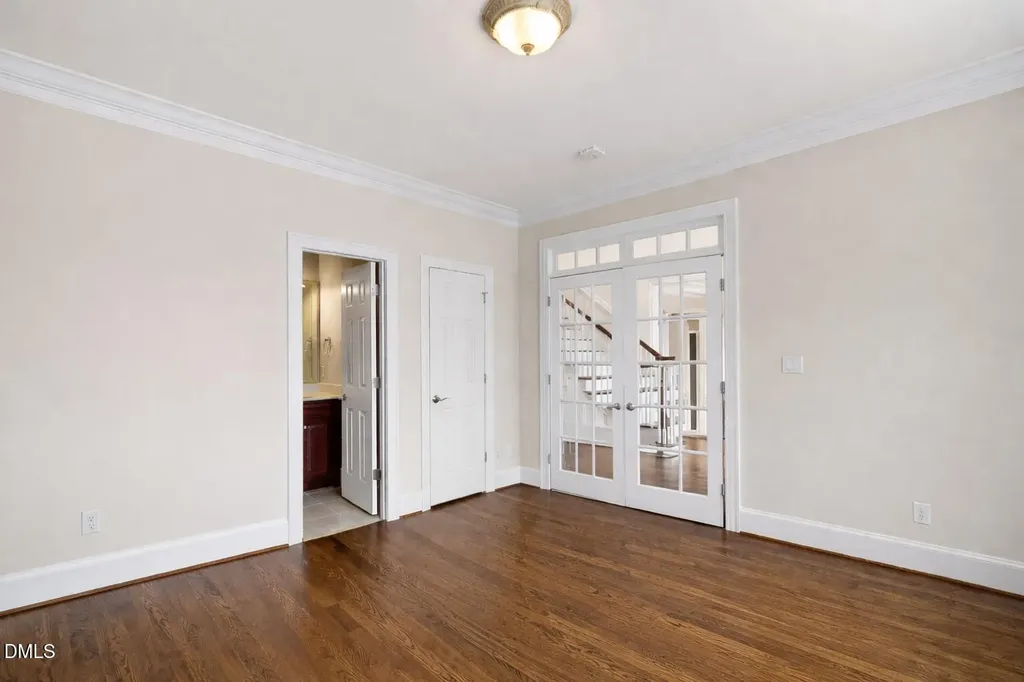 1525 Eglantyne Court Raleigh NC 27613