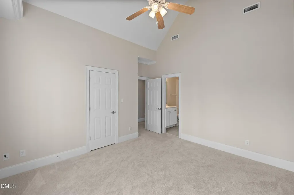 1525 Eglantyne Court Raleigh NC 27613