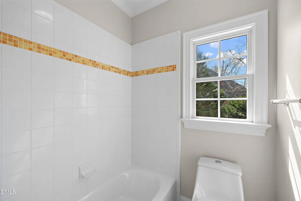 1525 Eglantyne Court Raleigh NC 27613