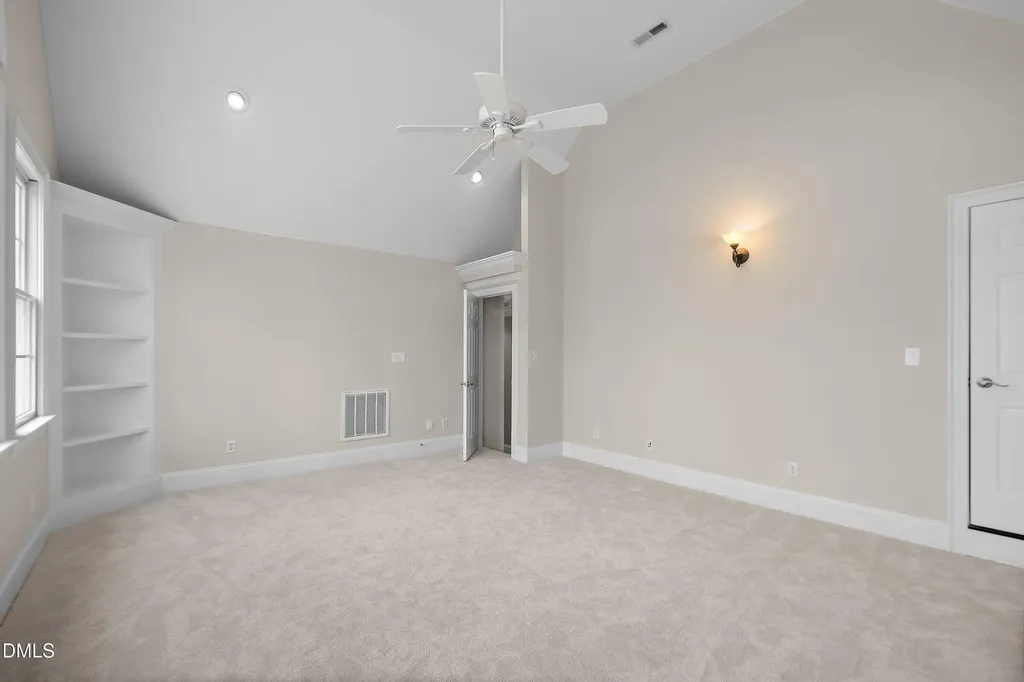 1525 Eglantyne Court Raleigh NC 27613