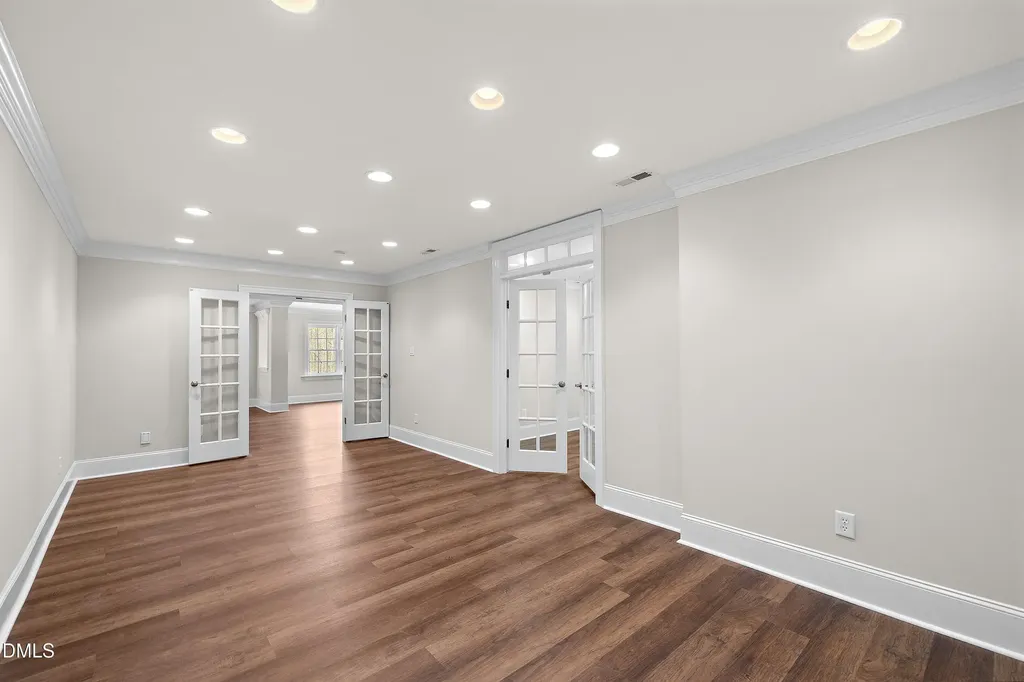 1525 Eglantyne Court Raleigh NC 27613