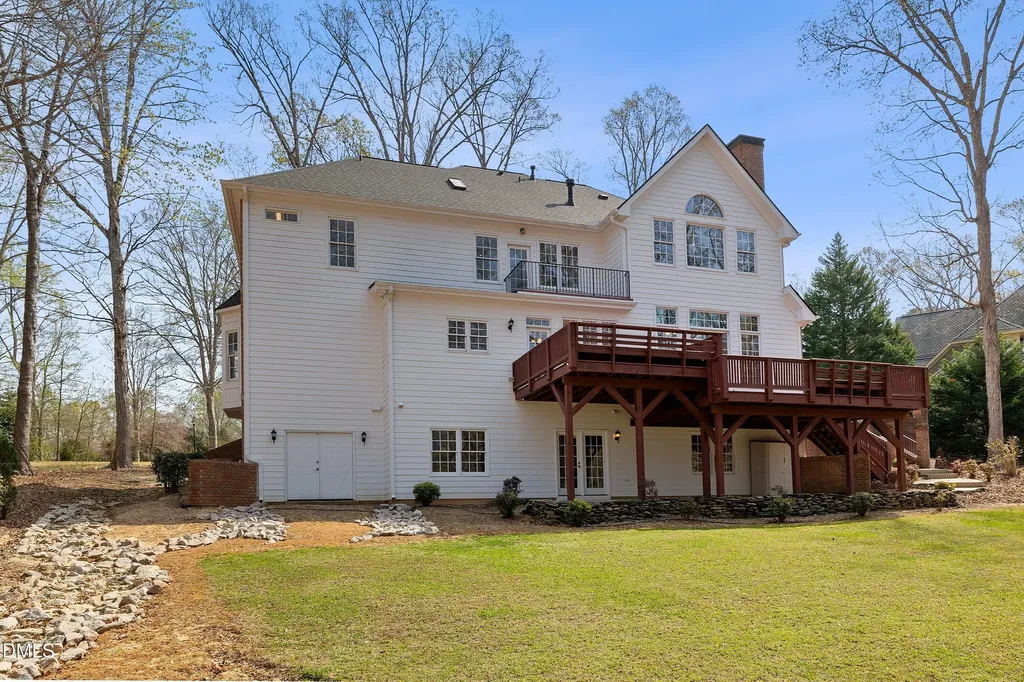 1525 Eglantyne Court Raleigh NC 27613