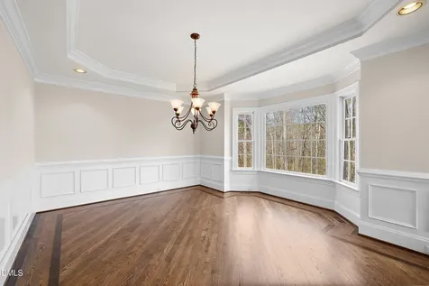 1525 Eglantyne Court Raleigh NC 27613