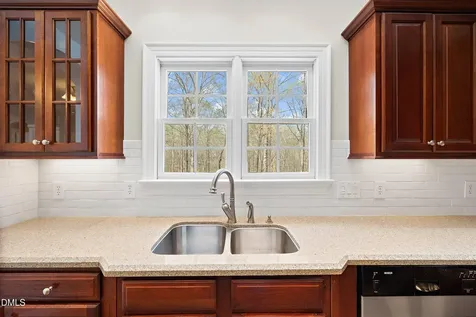 1525 Eglantyne Court Raleigh NC 27613