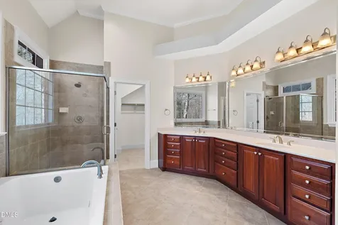 1525 Eglantyne Court Raleigh NC 27613
