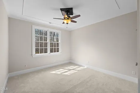 1525 Eglantyne Court Raleigh NC 27613