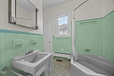 112 Rectory Street Oxford NC 27565