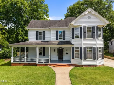 112 Rectory Street Oxford NC 27565