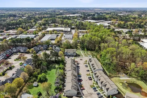 324 Old Grove Lane Apex NC 27502