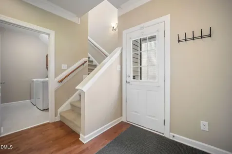 5402 Sutteridge Durham NC 27713