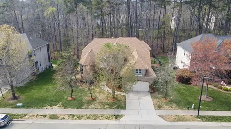 5402 Sutteridge Durham NC 27713