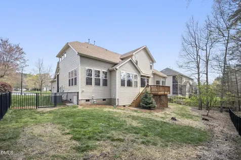 5402 Sutteridge Durham NC 27713