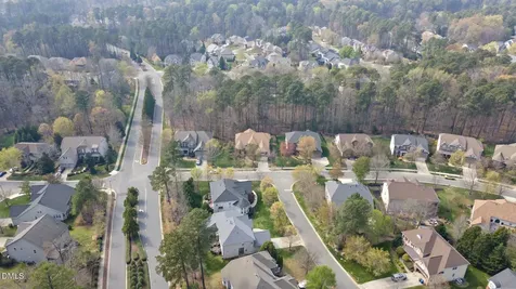 5402 Sutteridge Durham NC 27713
