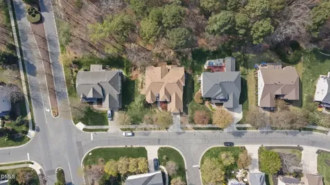 5402 Sutteridge Durham NC 27713