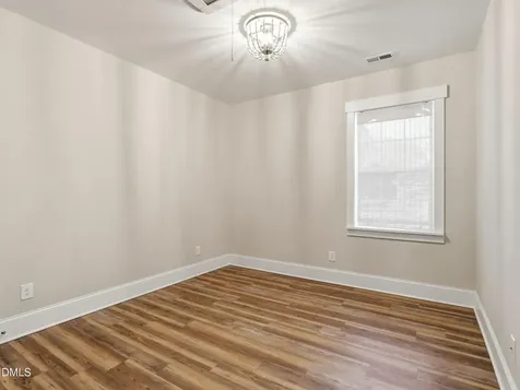 129 E Chestnut Avenue Wake Forest NC 27587