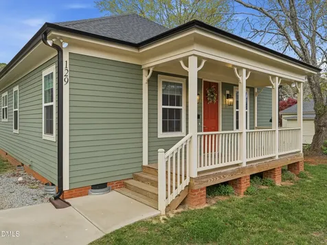 129 E Chestnut Avenue Wake Forest NC 27587