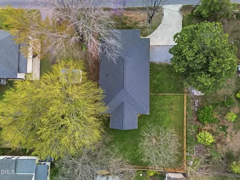 129 E Chestnut Avenue Wake Forest NC 27587