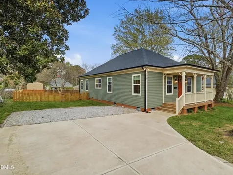 129 E Chestnut Avenue Wake Forest NC 27587