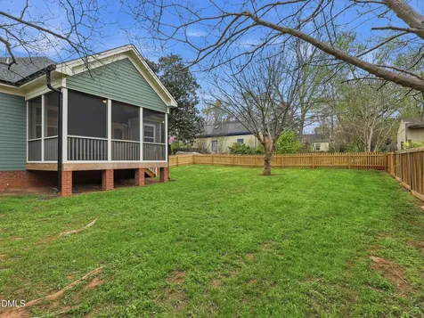 129 E Chestnut Avenue Wake Forest NC 27587